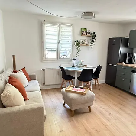 Apartament Modern 3 Bedroom Free Parking Fast Wif Solingen