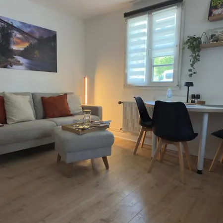 Modern 3 Bedroom Free Parking Fast Wif Solingen