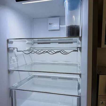 Apartament Modern 3 Bedroom Free Parking Fast Wif Solingen
